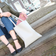Inspirational Sets Fashion shoppers and clutches