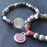 Inspirational Sets Shell beads in a winter set