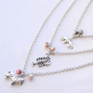 Inspirational Sets Bracelets and necklaces with metal charms