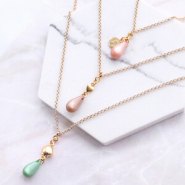 Inspirational Sets Chic jewellery with golden details