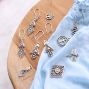 Inspirational Sets DQ metal jewellery and keychains