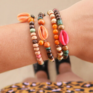 Inspirational Sets Create a natural look! With our new wooden beads