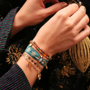 Inspirational Sets Making jewellery in winter and Christmas atmospheres