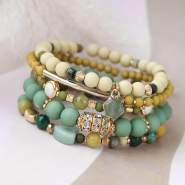 Inspirational Sets Inspirational set for the most beautiful fall collections with acrylic beads
