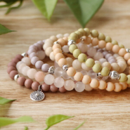 Inspirational Sets Design the most beautiful bracelets with acrylic beads shiny 