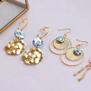 Inspirational Sets Get started with shell pendants, beads and connectors 