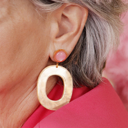 Inspirational Sets Get creative and design statement jewellery pieces for Christmas