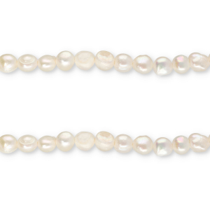 TQ Freshwater pearls nugget round 8-9mm Natural White