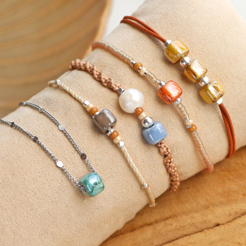 Inspirational set to create stylish jewellery with DQ Greek ceramic beads cube