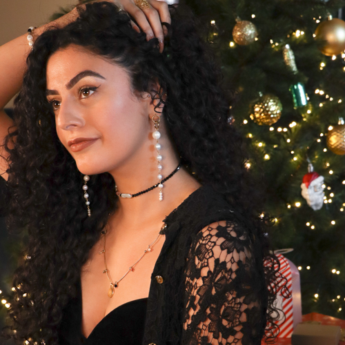 Create elegant jewellery and shine during the Christmas holidays