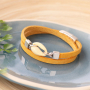 Read here how to create bracelets with our new collection DQ leather flat