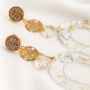 Create fantastic eye-catchers with resin pendants