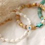 How to make stylish but also playful jewellery with shell beads: