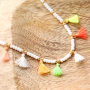 Get started with mini tassels for the best colourful bracelets! 