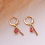 This is how you use crystal glass charms and connectors in your jewellery