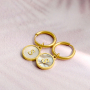 Create personal jewellery with stainless steel shell charms