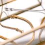 This is how to incorporate stainless steel jewellery into your collection
